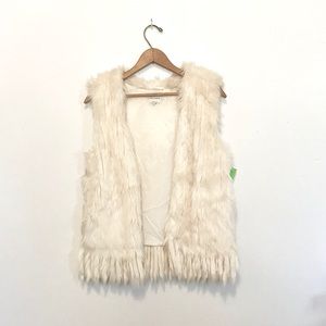 Fur vest
